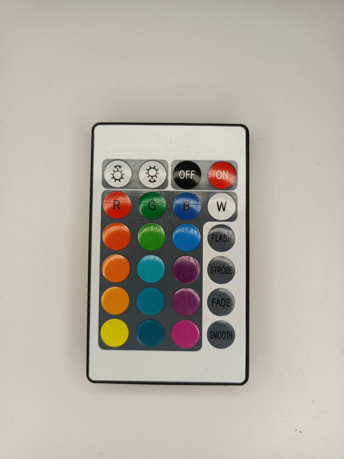 🏋️♂️ Lampa LED „25 KG” 3D – dwustronna, RGB z pilotem (16 kolorów, 4 tryby, zasilanie z gniazdka) 💡